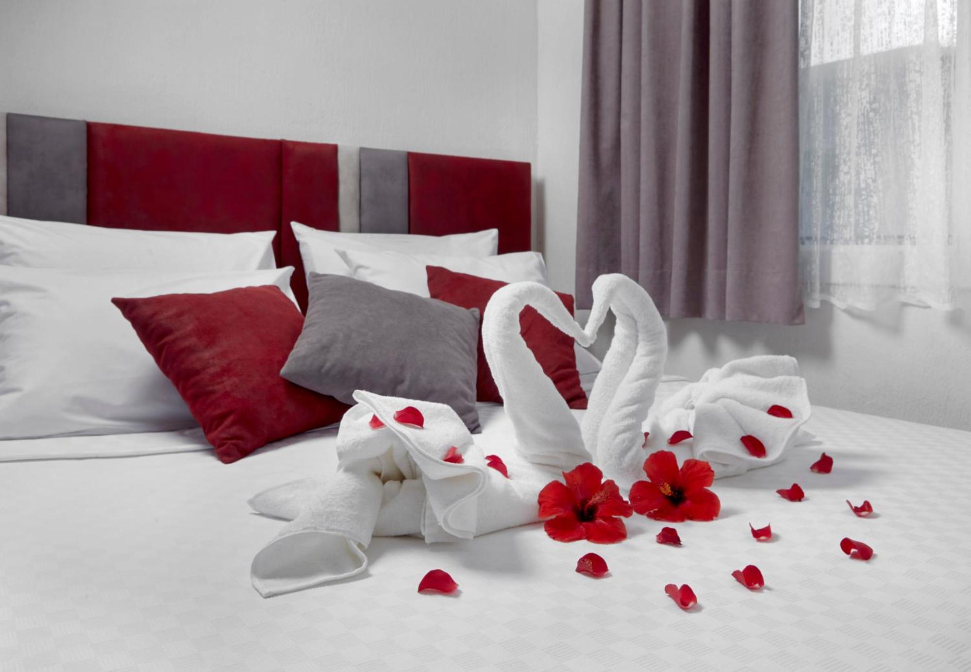Palmiyem Apart Otel เซเฟริฮิซาร์ ภายนอก รูปภาพ