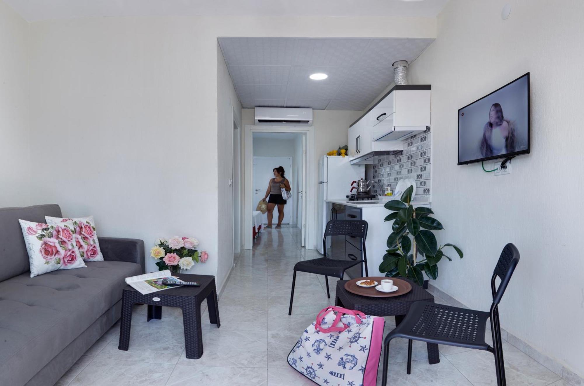 Palmiyem Apart Otel เซเฟริฮิซาร์ ภายนอก รูปภาพ